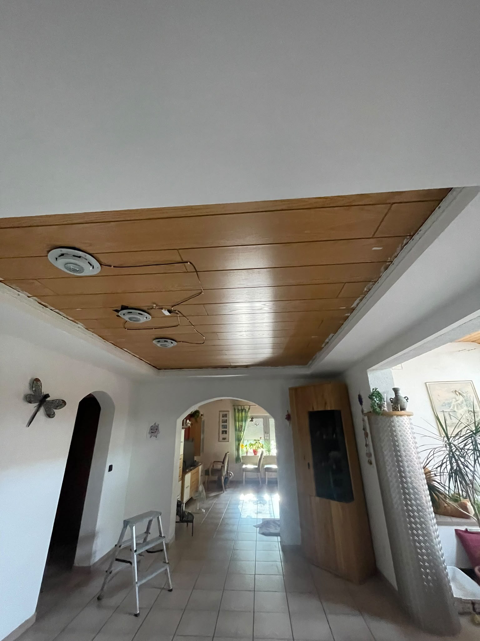 Vorher: Spanndecken